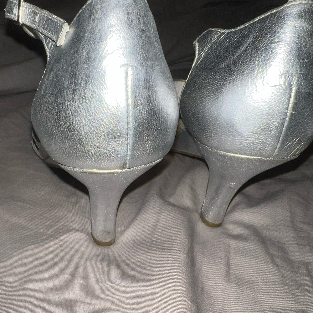 AEROSOLES HEEELS - Picture 3 of 5
